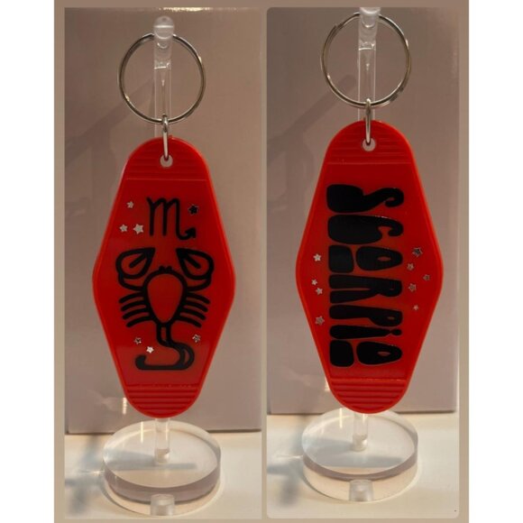 SCORPIO Zodiac Stars Retro Motel Red Black Keychain - Picture 1 of 1